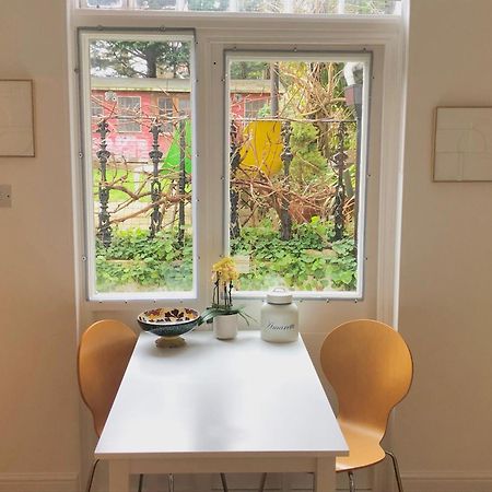 Spacious Comfortable Flat With Free Parking In East Finchley, Muswell Hill & Close To Alexandra Palace 伦敦 外观 照片