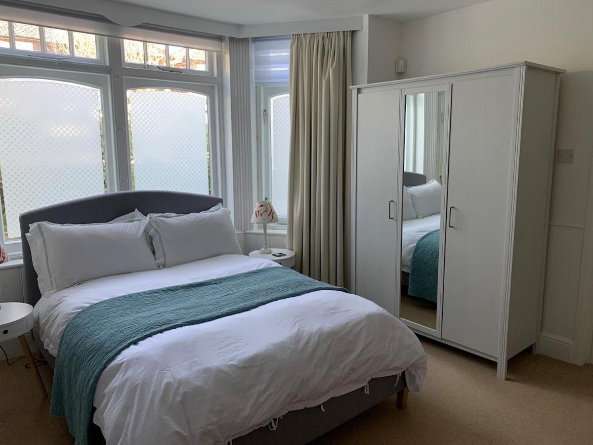 Spacious Comfortable Flat With Free Parking In East Finchley, Muswell Hill & Close To Alexandra Palace 伦敦 外观 照片