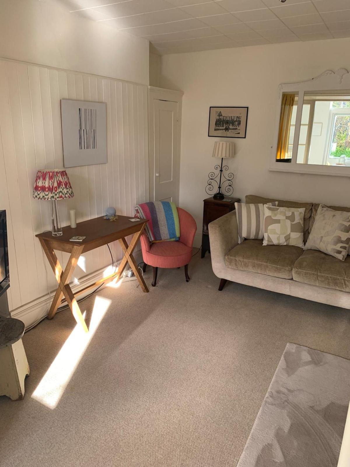Spacious Comfortable Flat With Free Parking In East Finchley, Muswell Hill & Close To Alexandra Palace 伦敦 外观 照片